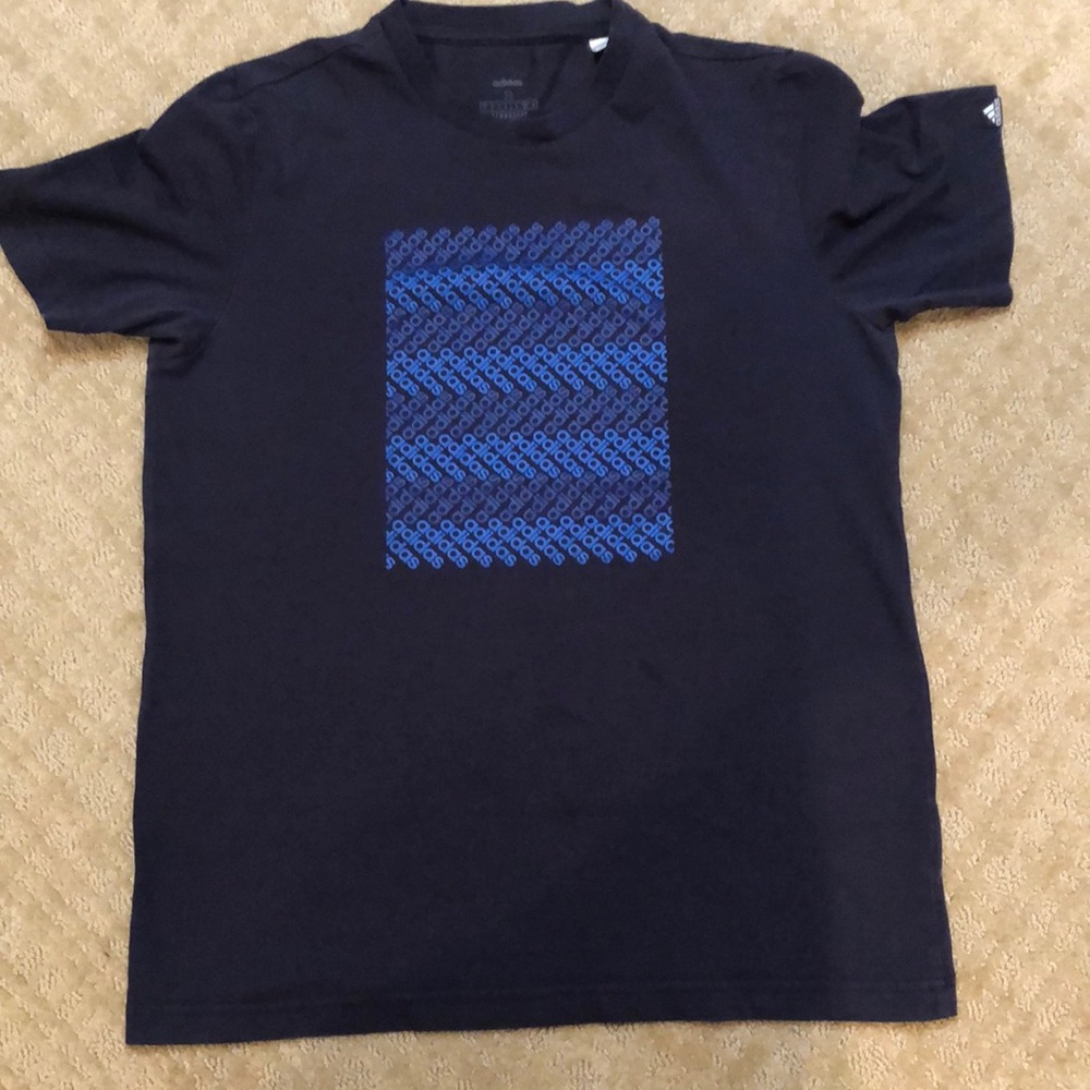 Adidas T-shirt size S